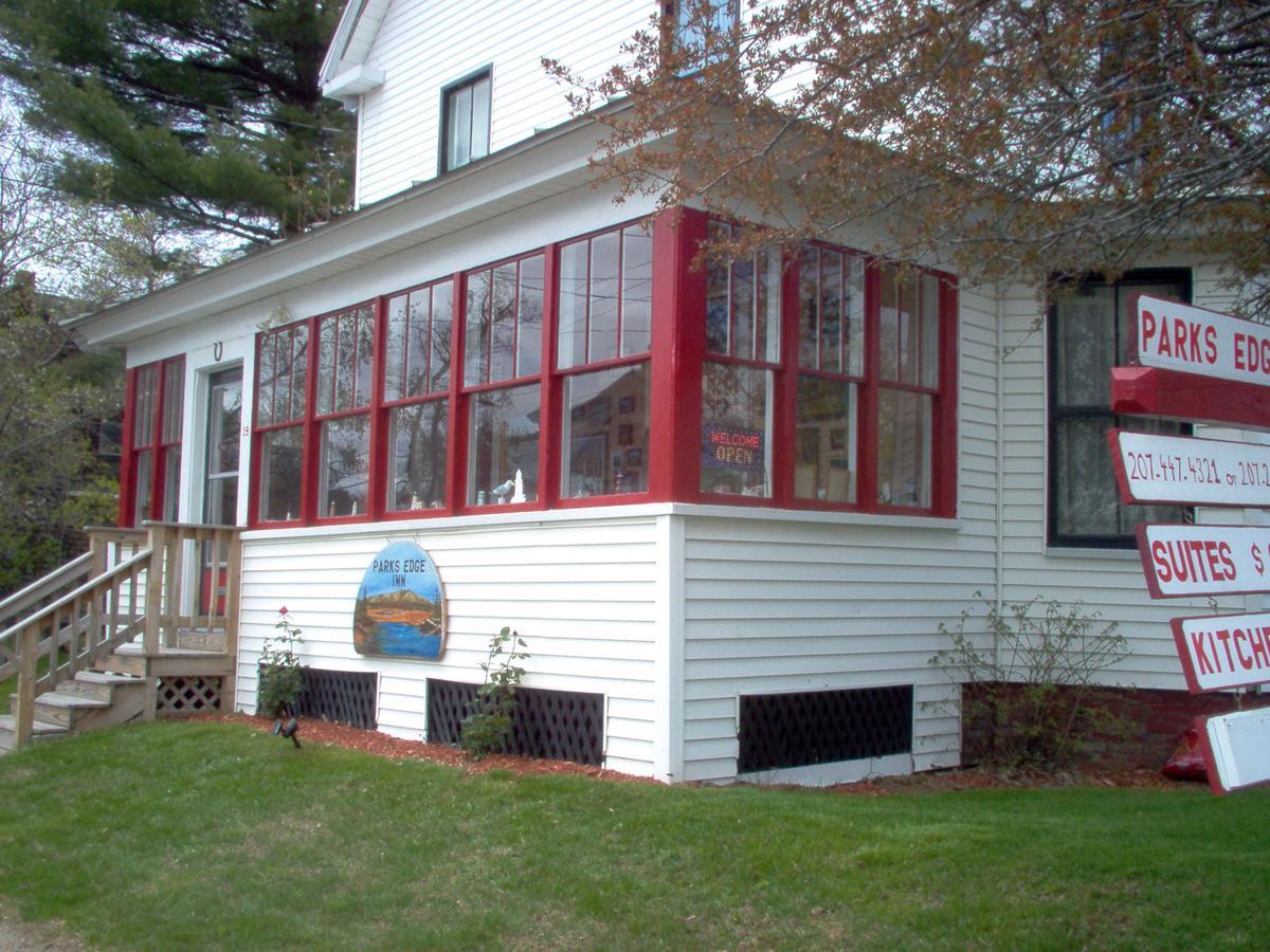 Parks Edge Inn Millinocket Exterior foto